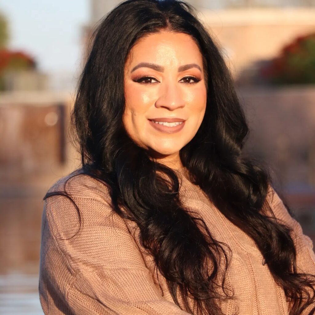 Meet Vanessa Sagebrush Dermatology